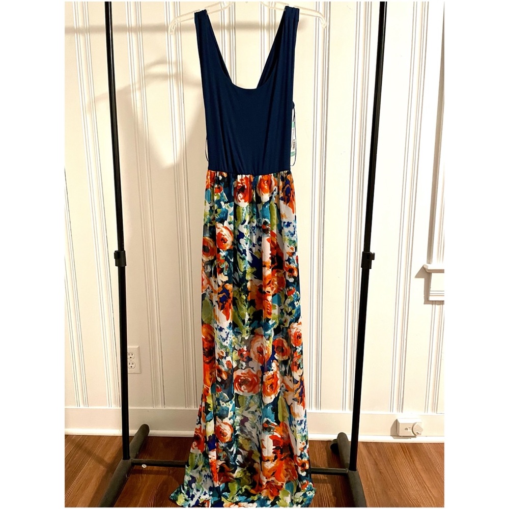 Le lis 2fer dress. M.